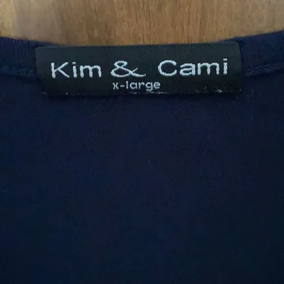 KIM & CAMI Navy Blue Top - Picture 2 of 10